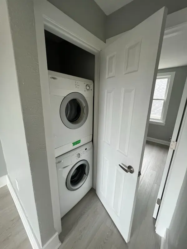 London East, ON N5Z 2H8,69 Price ST #UPPER