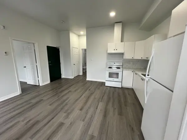 Centre Wellington, ON N0B 1S0,71 VICTORIA ST #305