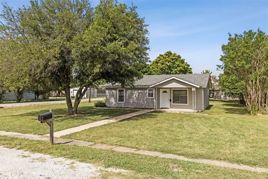 420 S Riggins Street, Anna, TX 75409