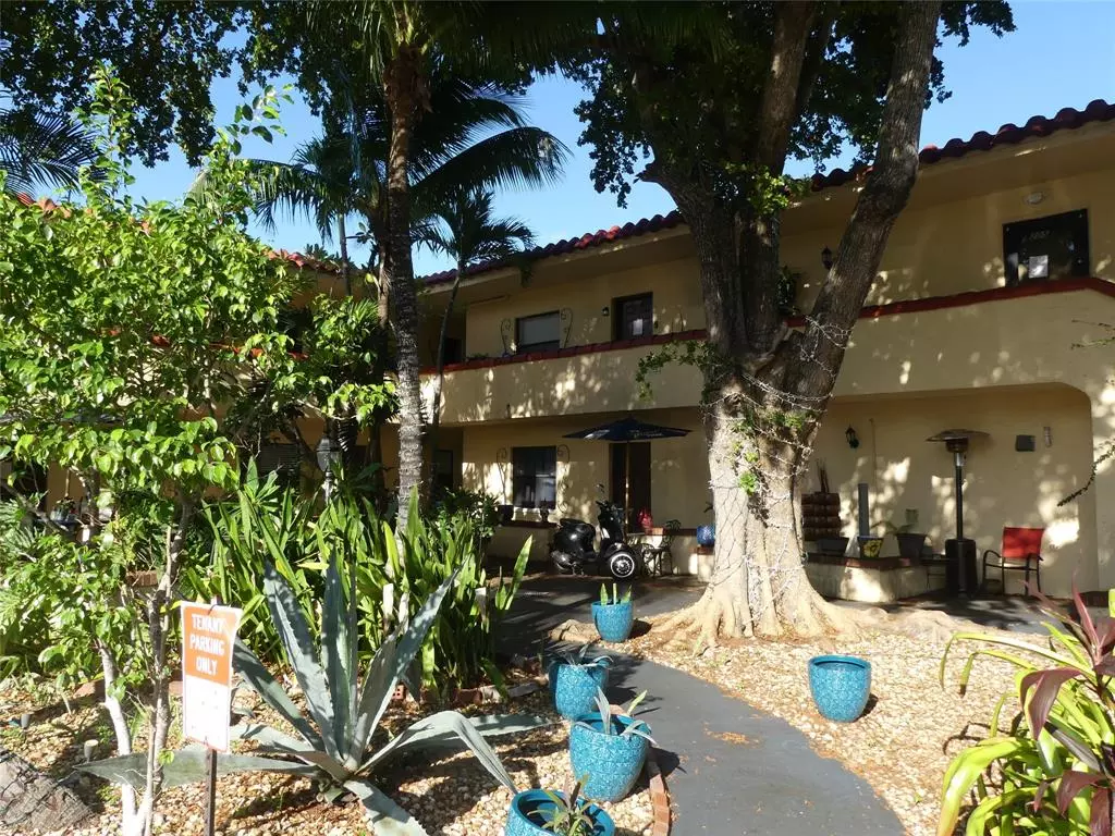 Wilton Manors, FL 33305,2300 NE 6th Ave