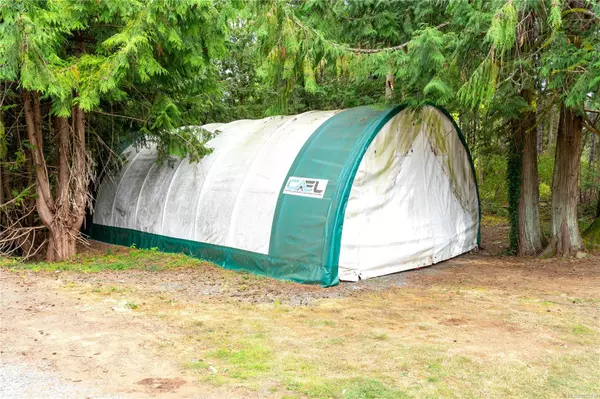 Chemainus, BC V0R 1K5,8996 Chemainus Rd