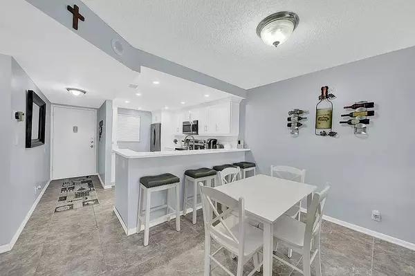 Jensen Beach, FL 34957,9400 S Ocean Dr #805