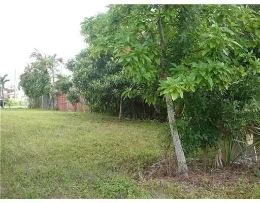 Dania Beach, FL 33314,4432 SW 52nd St