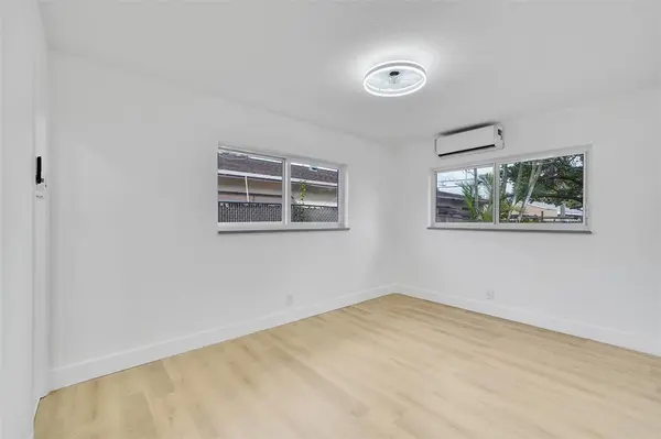 Fort Lauderdale, FL 33315,513 SW 15th St