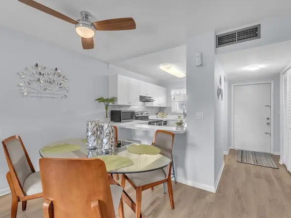 Margate, FL 33063,6770 Royal Palm #205