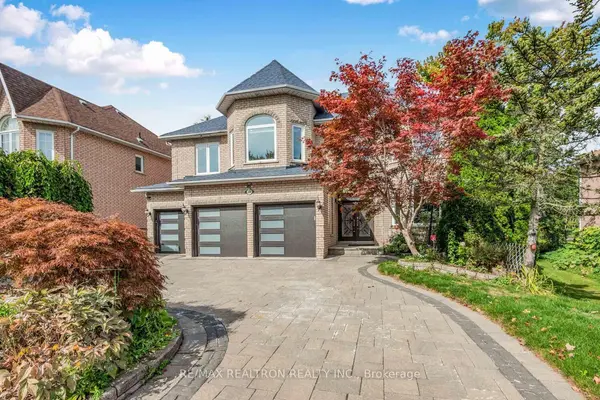 20 Pathlane RD, Richmond Hill, ON L4B 4A5