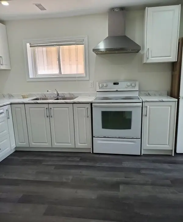 Brampton, ON L6X 2S1,42 Rotherglen CT #Lower