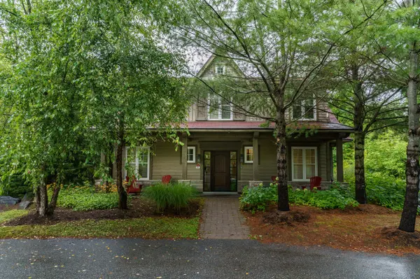 Seguin, ON P2A 2W8,501 Glen Abbey WAY E