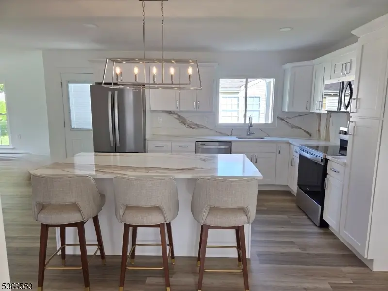 93 Mansfield Ave, Manchester Twp., NJ 08759