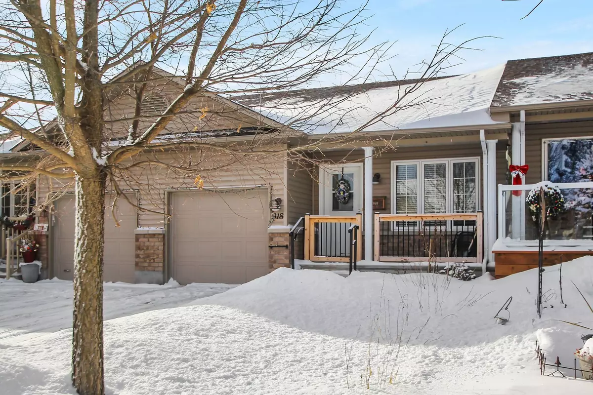 Mississippi Mills, ON K0A 1A0,318 Finner CT