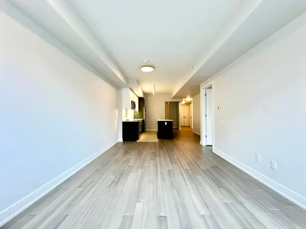 Toronto C01, ON M5S 0G4,664 Spadina AVE #210