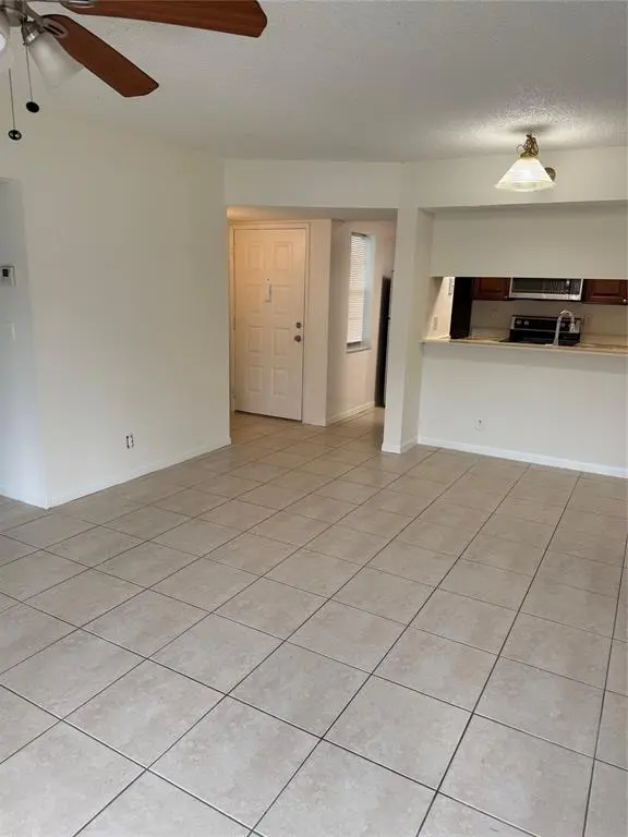 Coral Springs, FL 33065,2730 Forest Hills Blvd #104