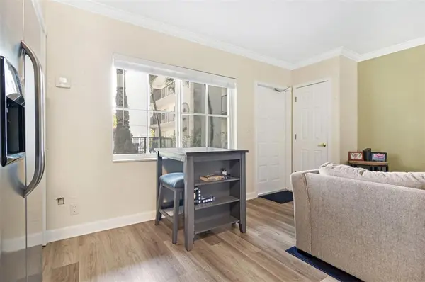 Fort Lauderdale, FL 33301,924 SE 2nd St #7