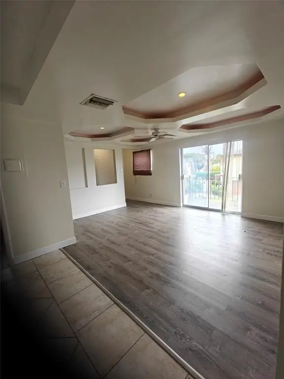 Coral Springs, FL 33065,2933 NW 89 TE #6-4