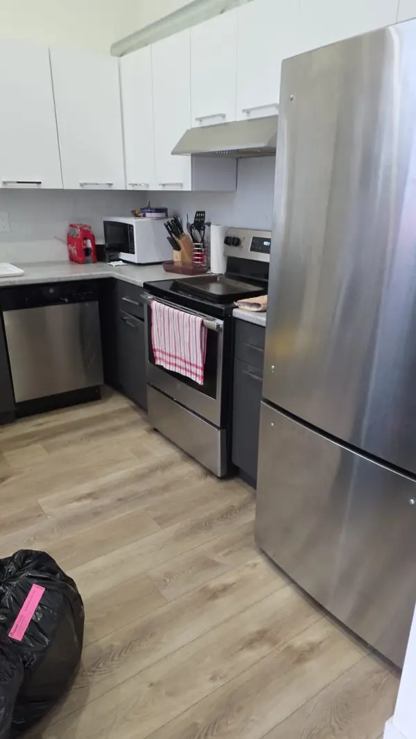 692 Dundas ST #3, Woodstock, ON N4S 1E6