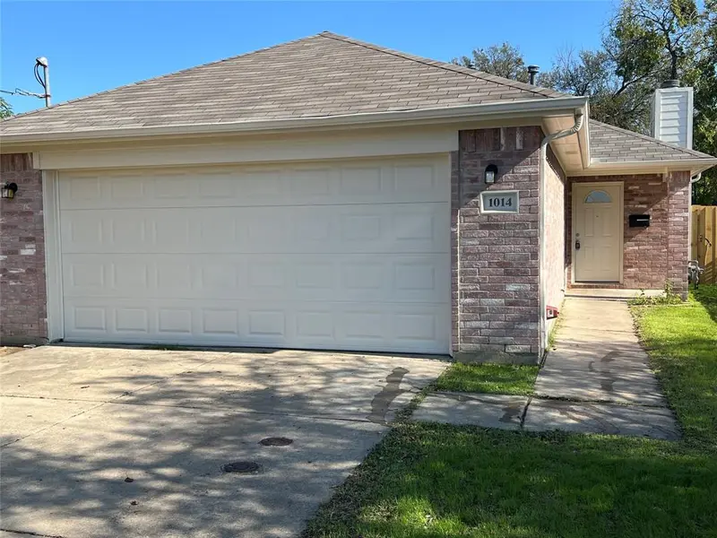 1014 Holly Street, Irving, TX 75061