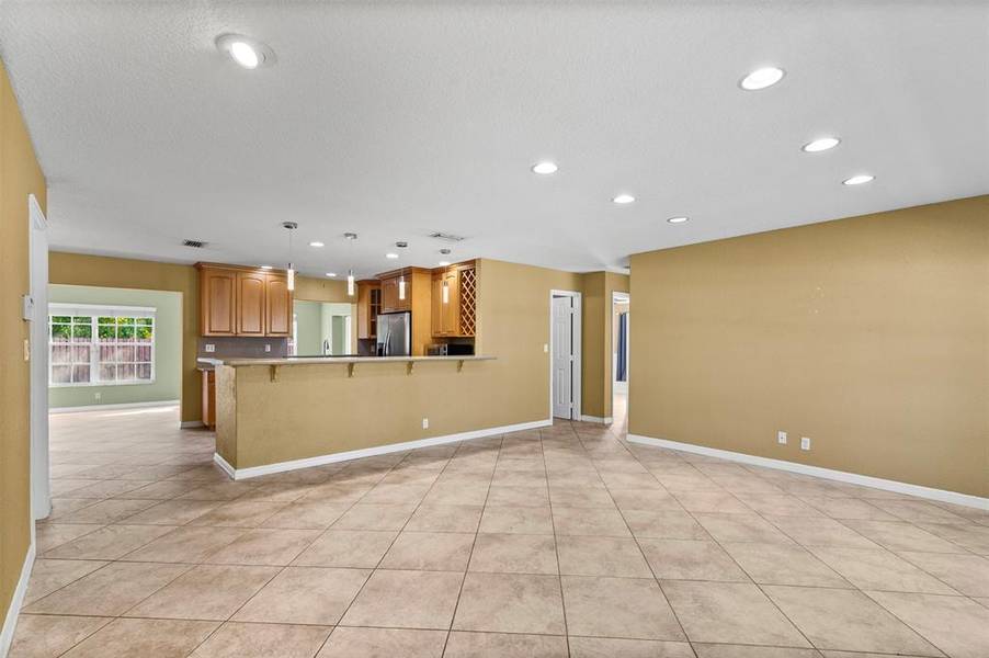 2991 NW 106th Ave, Coral Springs, FL 33065