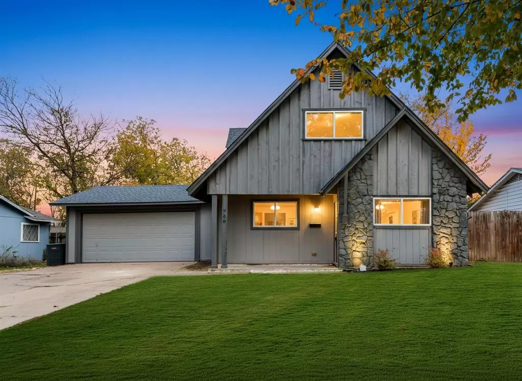 Hurst, TX 76053,760 Ponderosa Drive