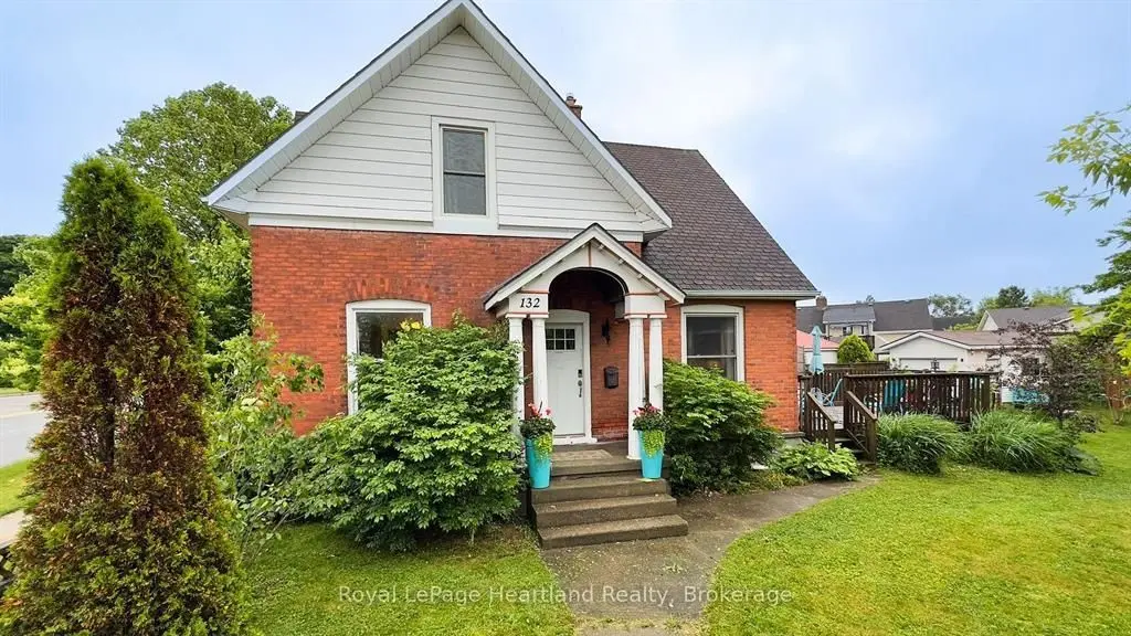 Goderich, ON N7A 1K6,132 Elgin AVE E