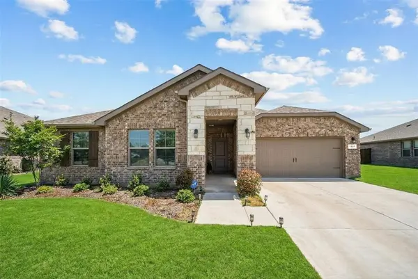 1321 Greenfield Drive, Cedar Hill, TX 75104