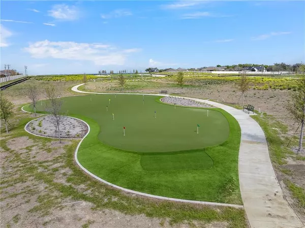 Woodway, TX 76712,19 Pinehurst Drive