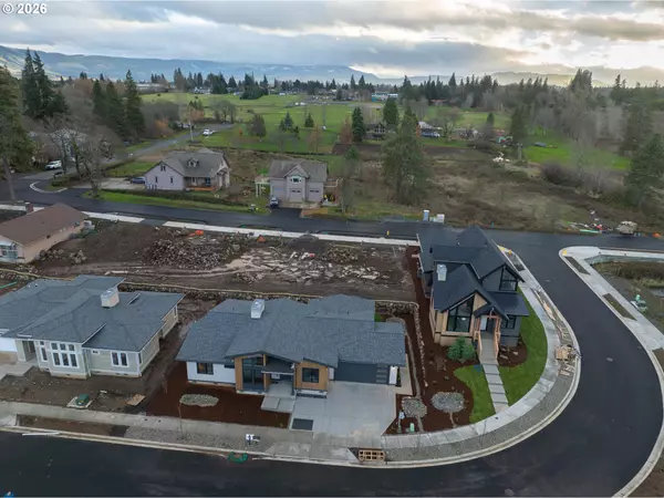 Hood River, OR 97031,1110 Rock Creek RD