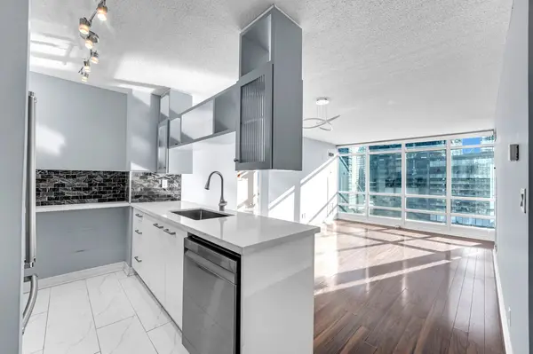 Toronto C01, ON M5V 3S1,397 Front ST W #1211