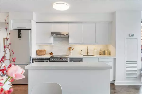 Toronto C08, ON M5A 1P9,320 Richmond ST E #516