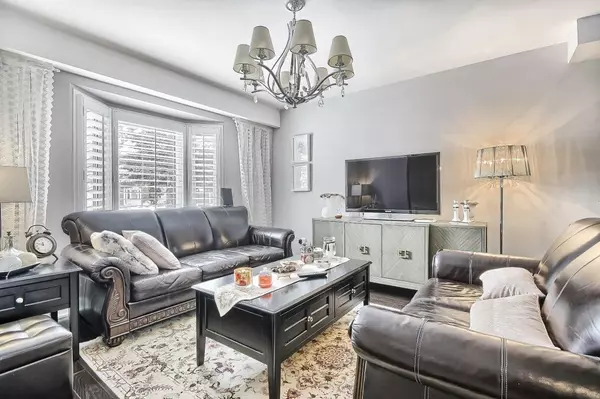 Toronto E05, ON M1W 3K1,14 Fawndale CRES