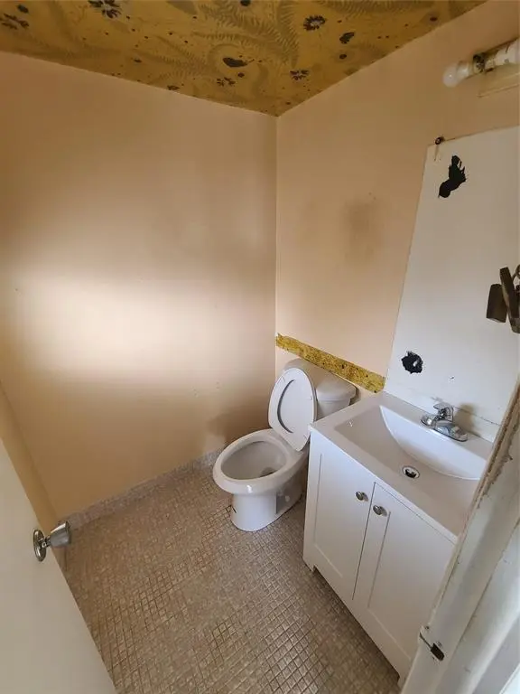 Margate, FL 33063,550 NW 78 Terrace #205