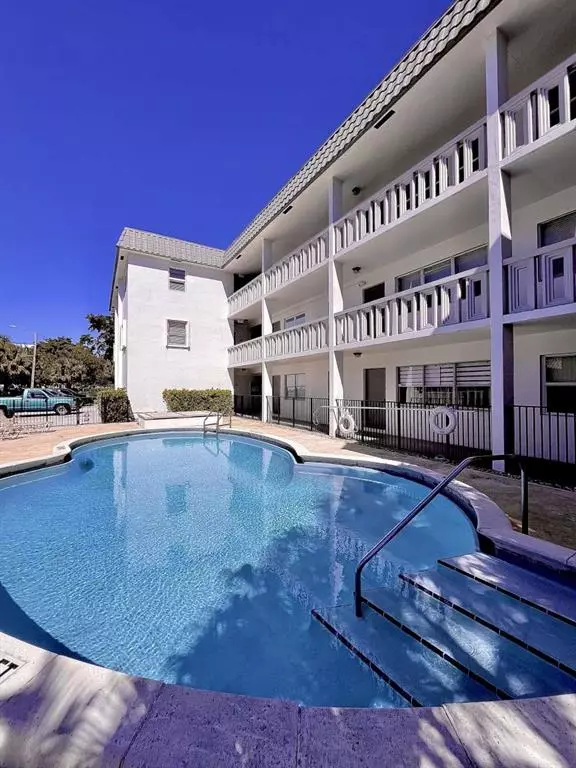 Fort Lauderdale, FL 33308,6200 NE 22nd Way #305