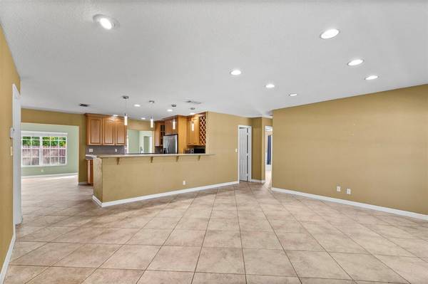 2991 NW 106th Ave, Coral Springs, FL 33065