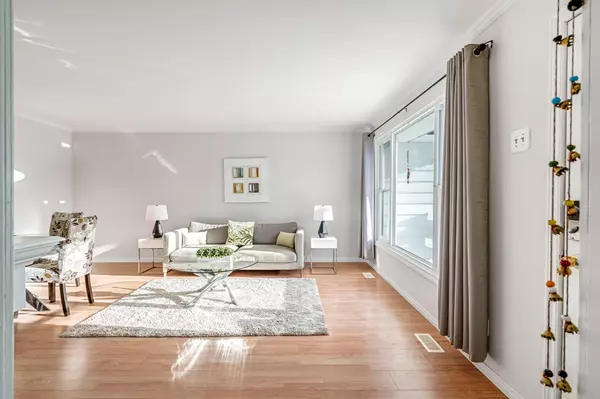 Tay, ON L0K 1R0,264 Kingfisher AVE