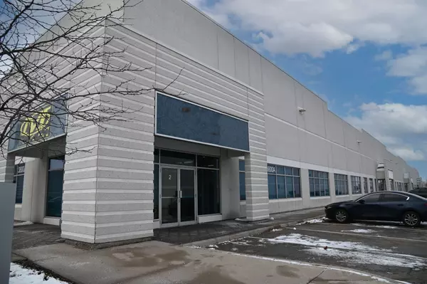 3800A Laird RD #2-3, Mississauga, ON L5L 0B2