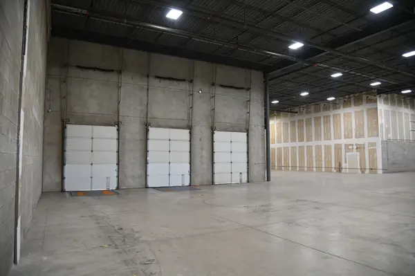 Mississauga, ON L5L 5Z7,3530 Laird RD #1