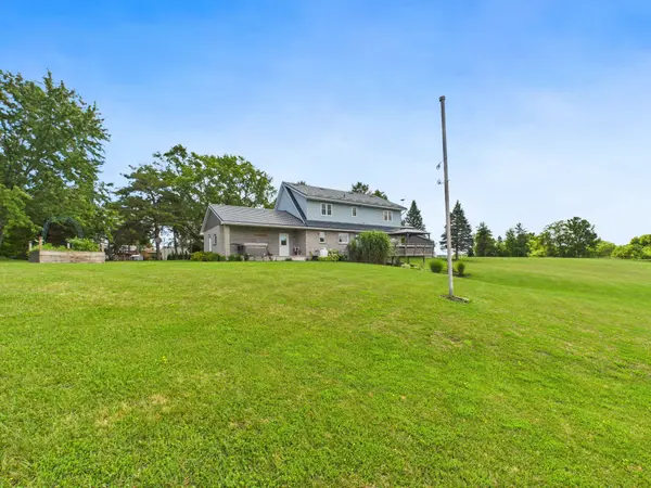 Brockton, ON N0G 1J0,953 Greenock-Brant Line