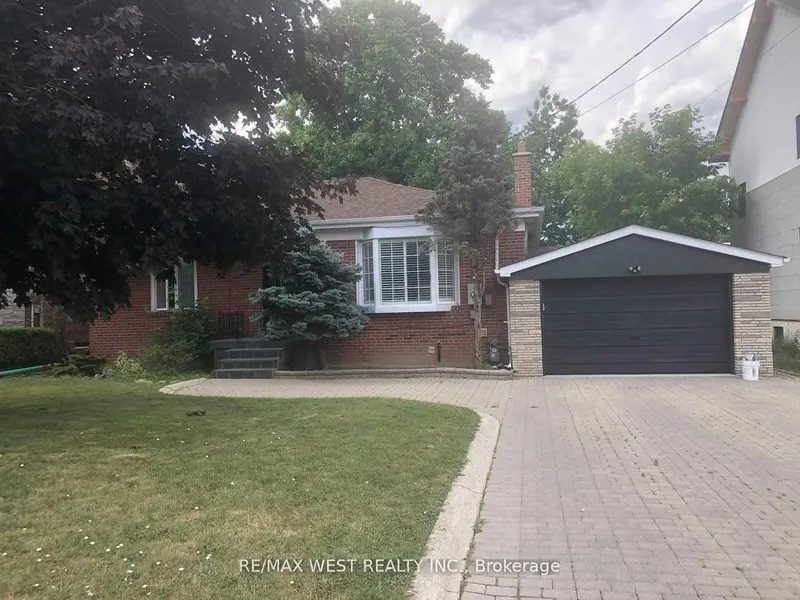 54 Codsell AVE #Basement, Toronto C06, ON M3H 3V9
