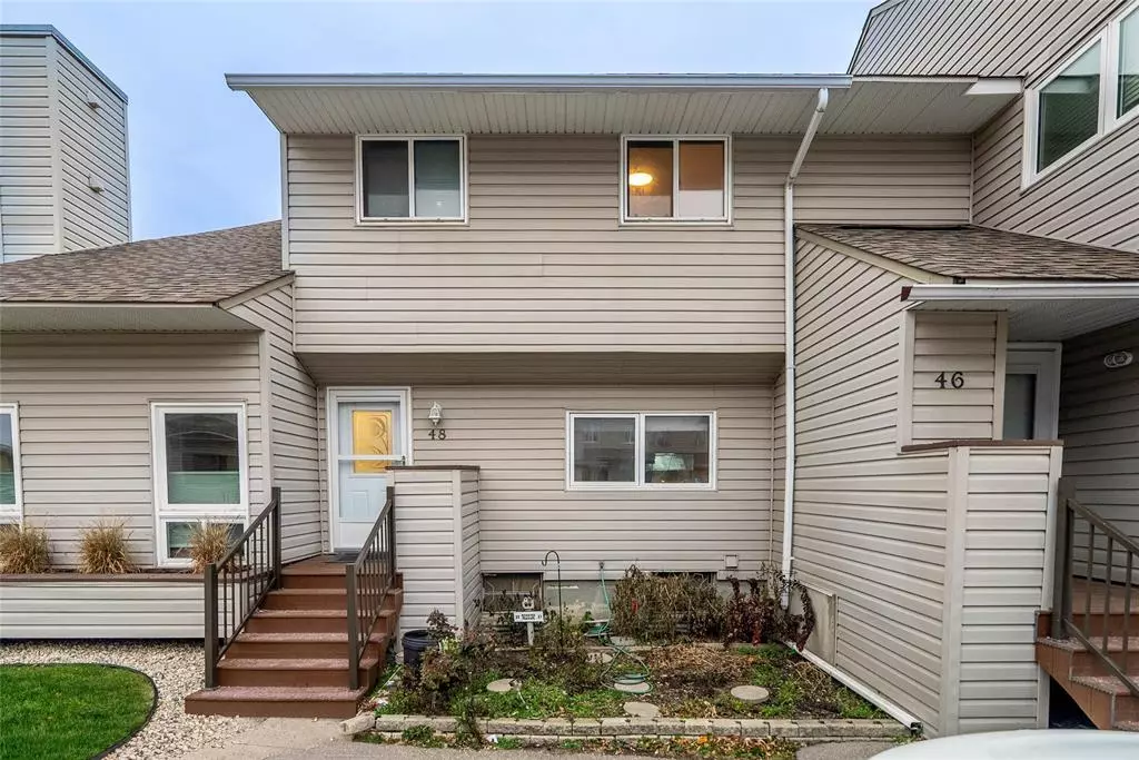 Winnipeg, MB R2Y 1G7,151 Greenway CRES