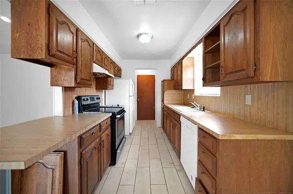 Jacksboro, TX 76458,147 Hillcrest Street