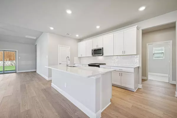 Seagoville, TX 75159,2212 Mustang Way