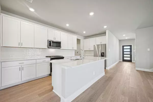 Seagoville, TX 75159,2212 Mustang Way