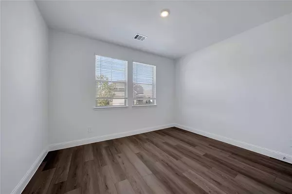 Corinth, TX 76210,2456 Flatiron Drive