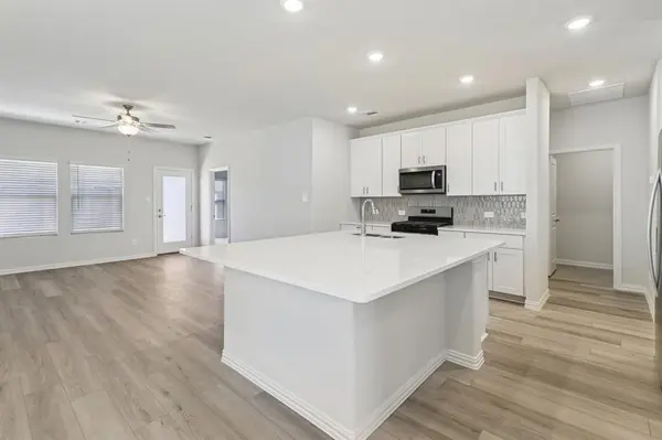 3146 Texoma Boulevard, Farmersville, TX 75442