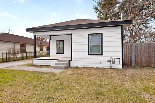 Cockrell Hill, TX 75211,633 Ogden Avenue