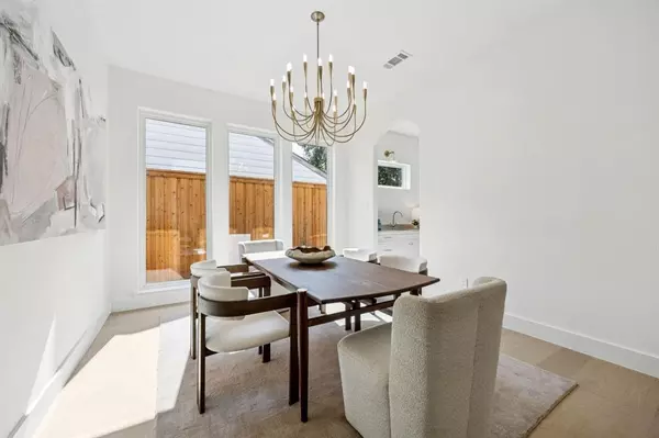 Dallas, TX 75214,6222 Anita Street