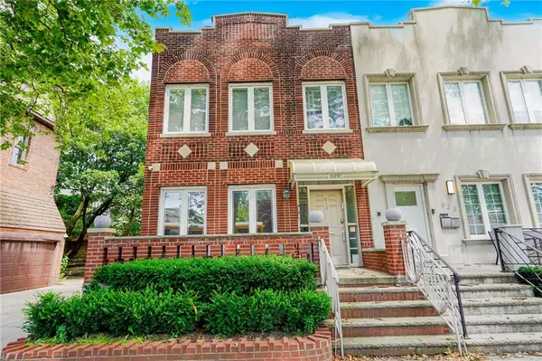 Brooklyn, NY 11230,619 Avenue M