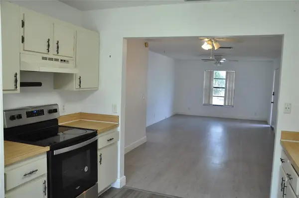 Lake Worth, FL 33461,4306 Royal Banyan Way #C-9