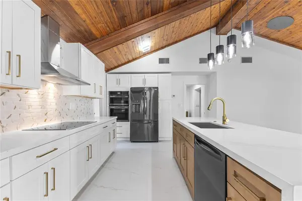 4701 NW 1st Pl, Deerfield Beach, FL 33442