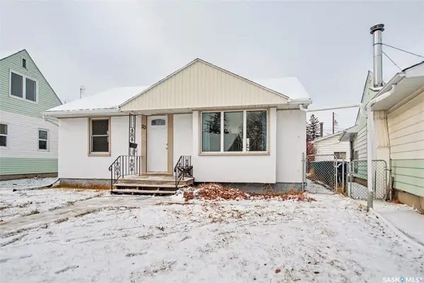 Regina, SK S4T 5V9,20 Elizabeth CRESCENT