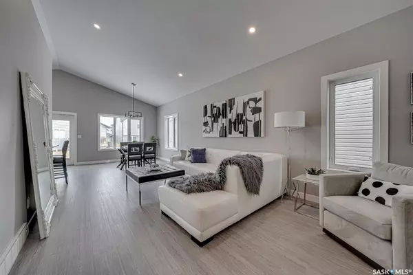 Saskatoon, SK S7V 1W1,503 Asokan AVENUE